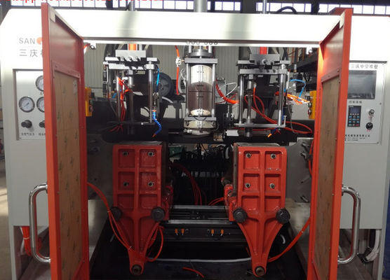 LDPE 5-litrowa rozdmuchowa maszyna do rozdmuchiwania 0,6 m3 / min plastikowa maszyna do rozdmuchiwania butelek 6000 kg