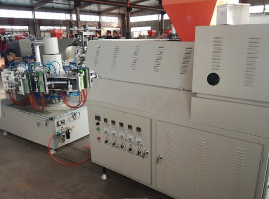 7,5KW 4 stacja PP Mała plastikowa maszyna do formowania z rozdmuchiwaniem 1000 ml