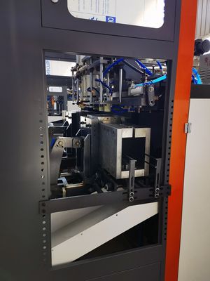 5HP Chłodzenie powietrzem 4 wnękowa maszyna do formowania z rozdmuchem 13KW 400PCS / HR