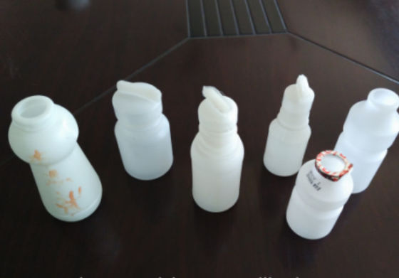 6 form Pojemność 1000 Plastikowa rotacyjna maszyna do formowania z rozdmuchiwaniem 45/55