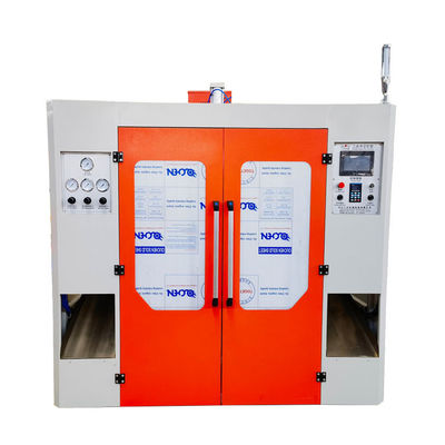 Plastikowa wytłaczarka PLC Jerry Can Blow Molding Machine 30kw 3,5 * 2,1 * 2,2 m